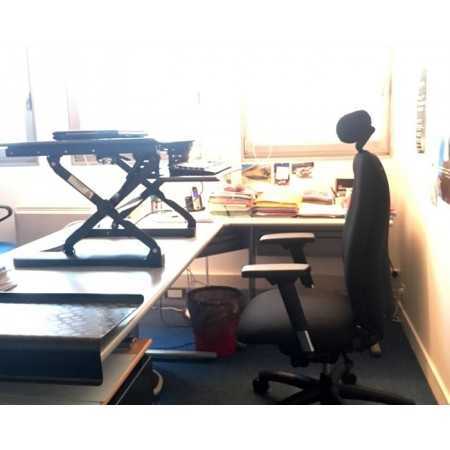 Station de travail assis debout L-E-VATE L-E-VATE
