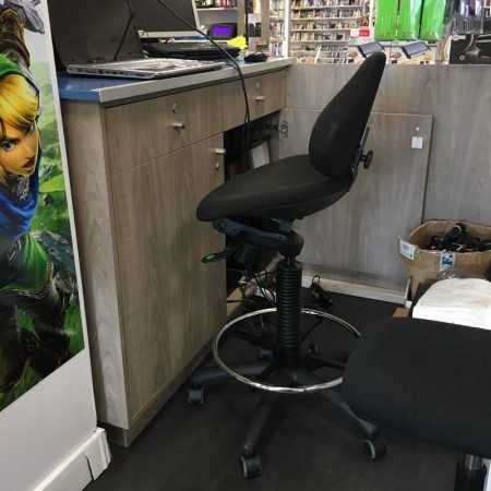 Swing siege ergonomique semi-sitting 2SS-DB-A1-BP-R1-RTL
